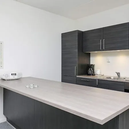 L Apartment