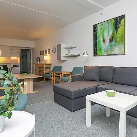 L Apartment